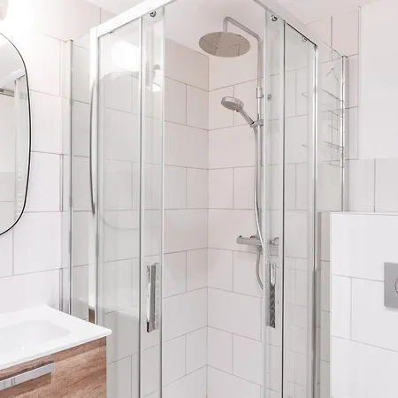 Апартаменты Spacieux T4 De 110m² Avec Terrasses Et Parking, Parfait Pour Vos - Fr-1-546-49