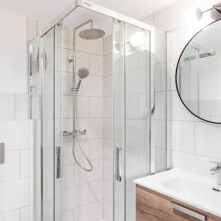 Spacieux T4 De 110m² Avec Terrasses Et Parking, Parfait Pour Vos - Fr-1-546-49 Апартаменты Ле дез Альп